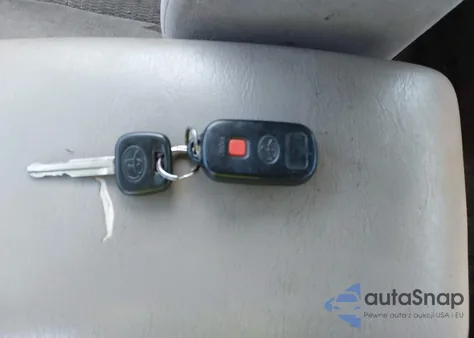 2006 Toyota Camry Le from USA, damaged, VIN JTDBE30KX63058069